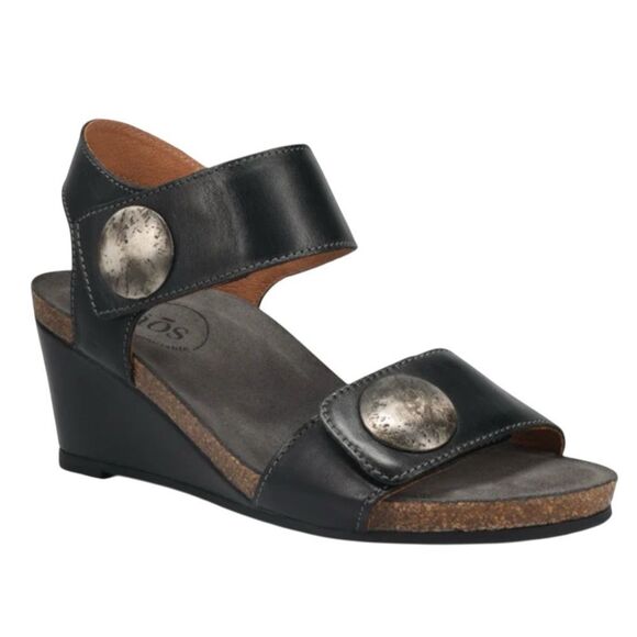 Taos Carousel 3 Black Leather Heels - 39 - Great Condition - Picture 1 of 10
